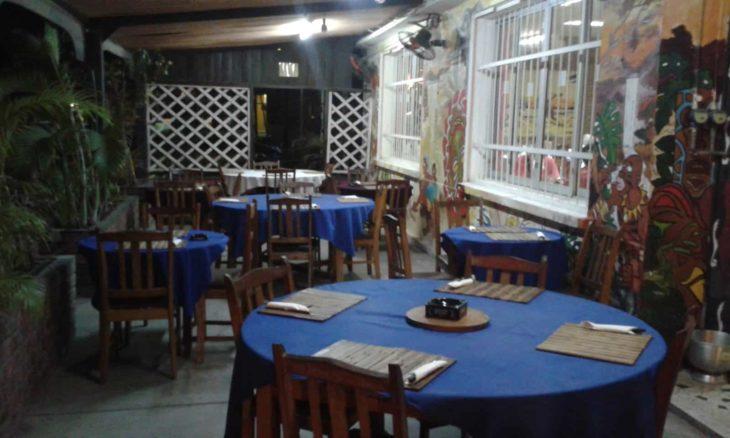 Bar Bacchus — Restaurant