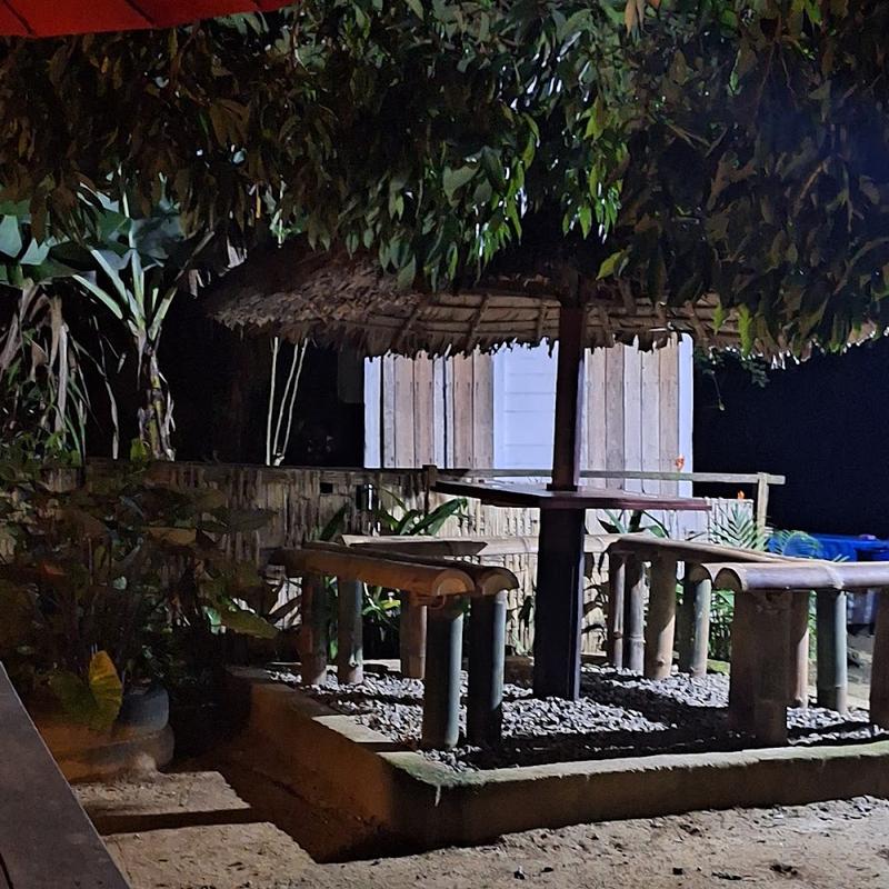 BAR VAZAHA — Loisirs