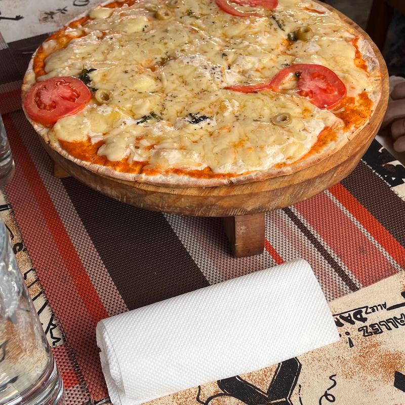 Restaurant Pizzeria Diary — Restaurant